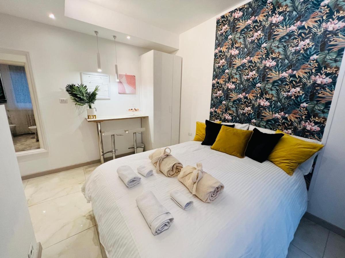 Suite Del Ponte Varese Exterior foto