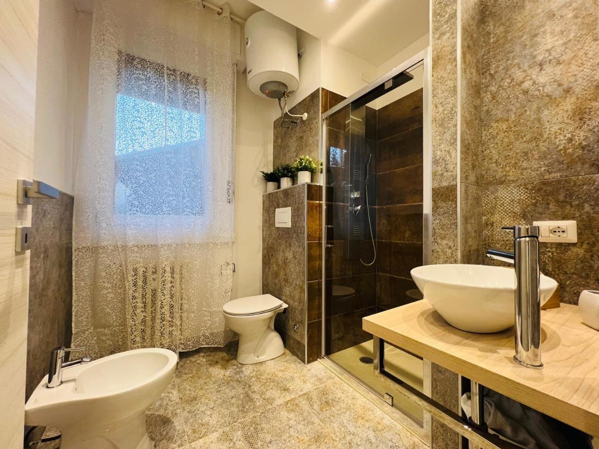 Suite Del Ponte Varese Exterior foto
